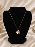 Collier Fleur Élégance