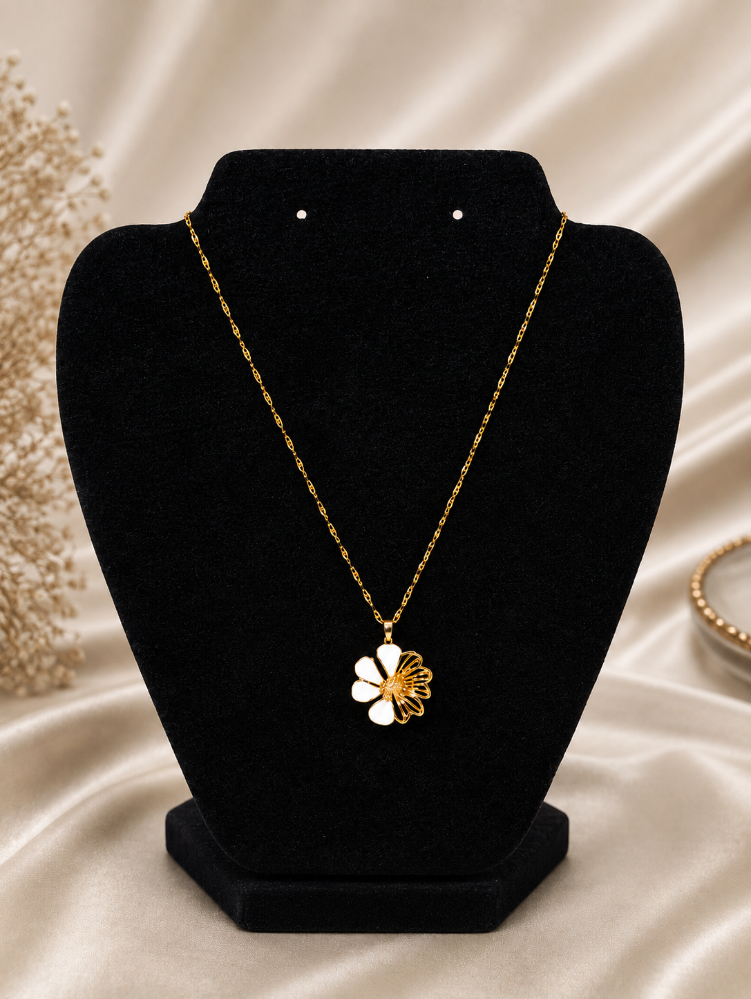 Collier Fleur Élégance